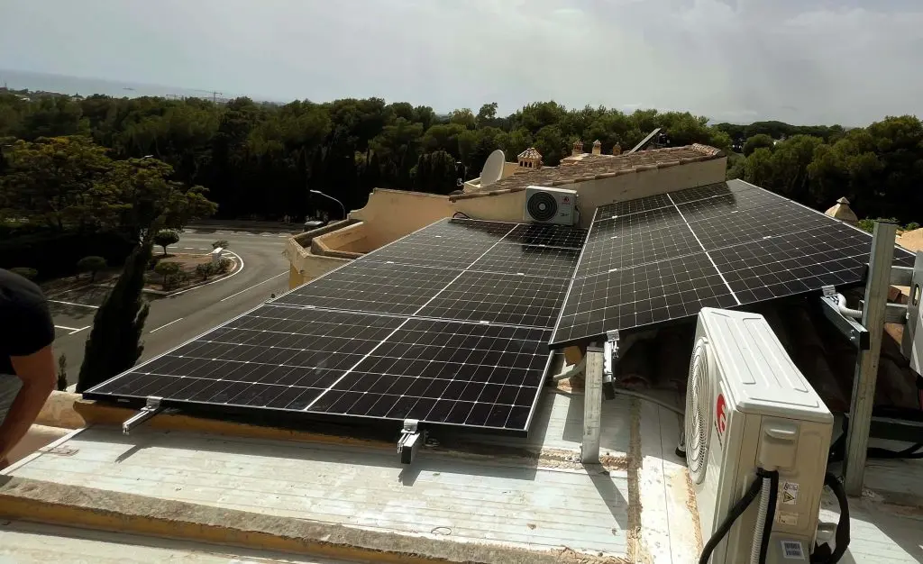 Large solar array on a roof